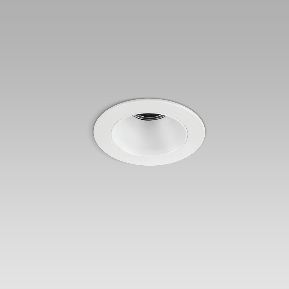 Recessed ceiling downlight for interior lighting with protruding frame and white optic