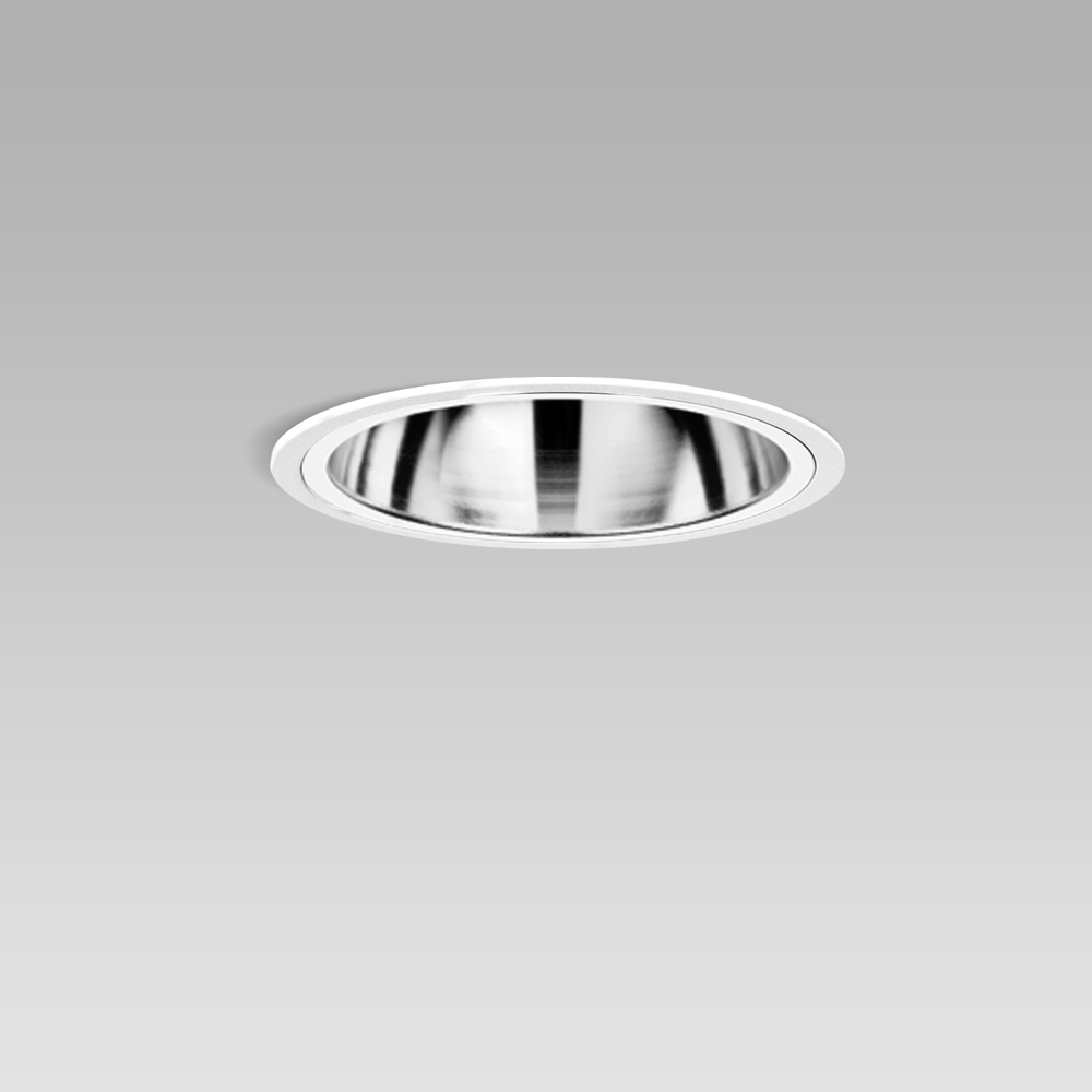recessed downlight for a functional and decorative lighting of interiors, with glass and symmetric optic