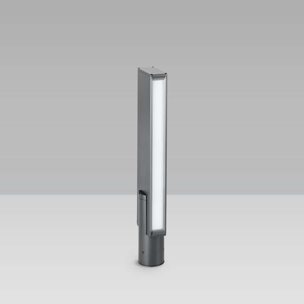 Bollard light for outdoor lighting with a geometric design and monodirectional optic for a precise lighting with high visual comfort